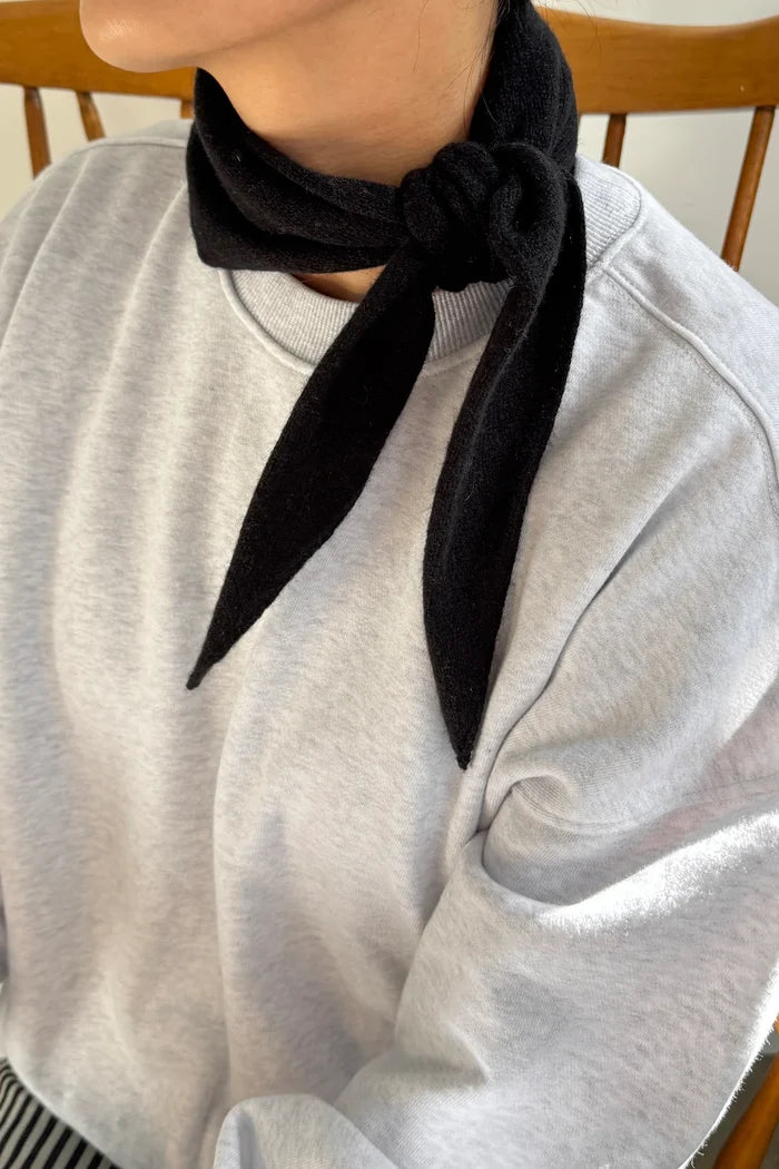 Cashmere Bandana (Black)