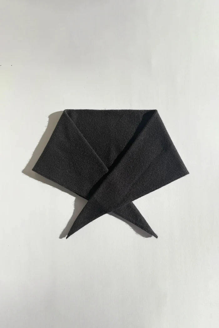 Cashmere Bandana (Black)