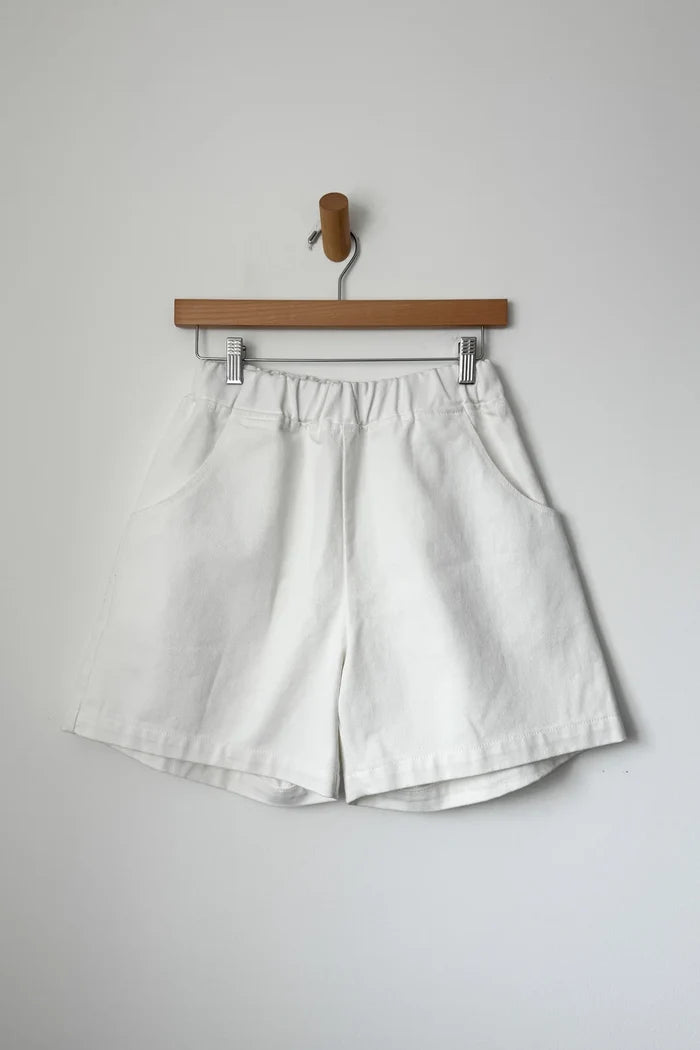 City Shorts (Milk)