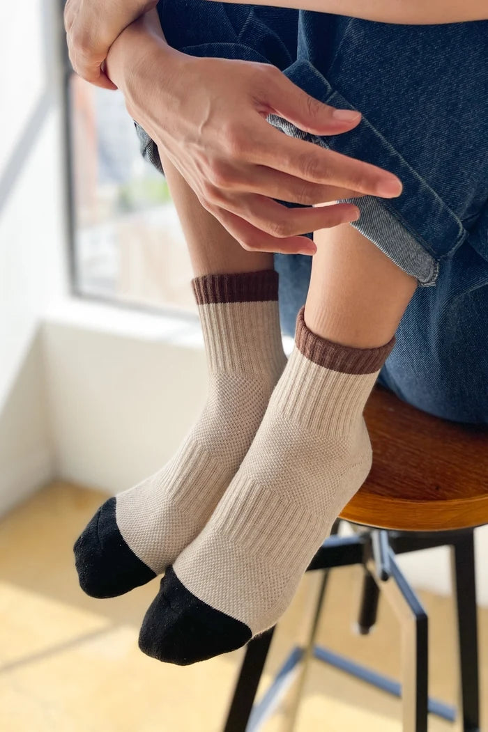 Color Block Girlfriend Socks (Black/Coffee)