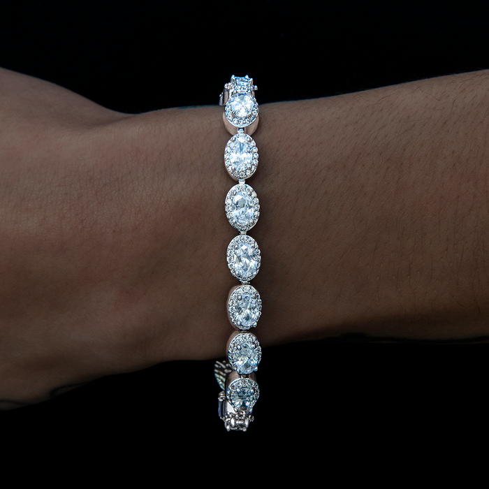 Diamond Oval Clustered Tennis Bracelet in White Gold- 4mm