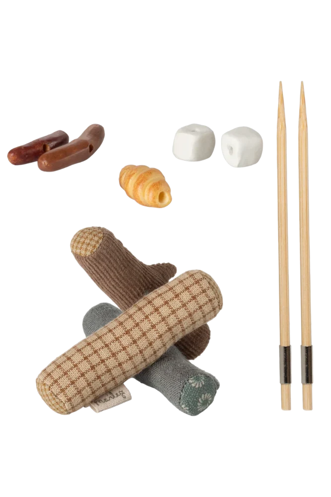 Happy Camper Bonfire Set