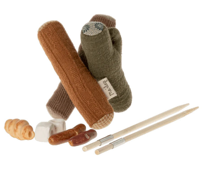 Happy Camper Bonfire Set