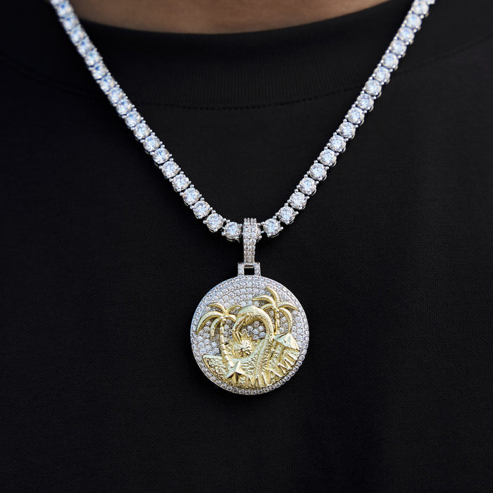 Iced Miami Pendant in White Gold
