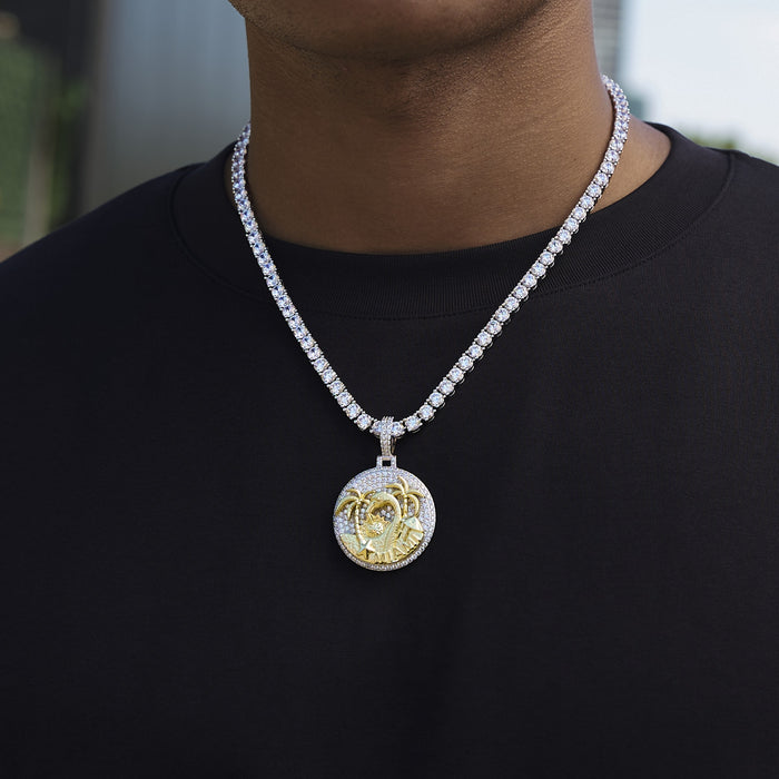 Iced Miami Pendant in White Gold
