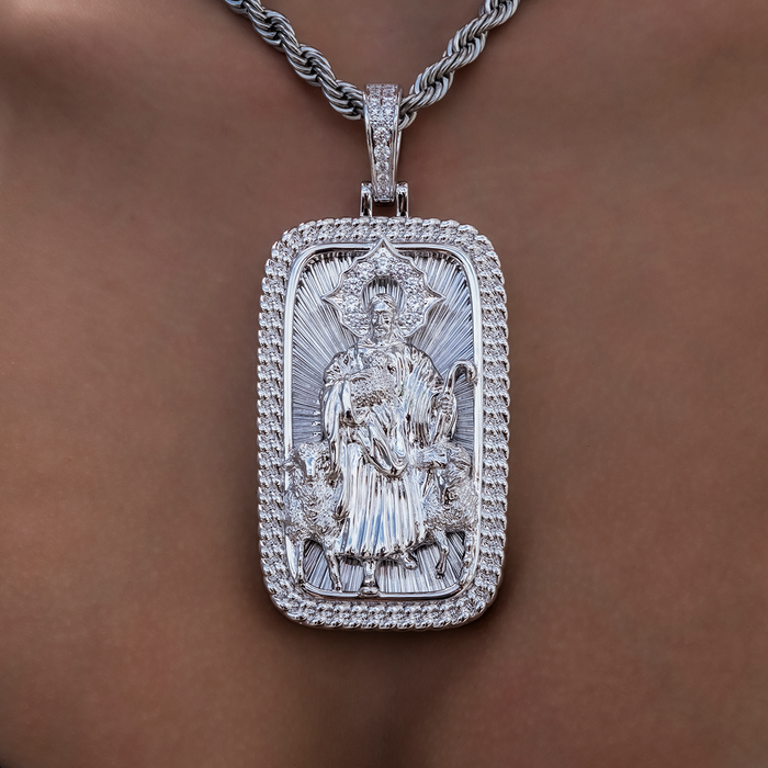 Large Icon Shepherd Pendant in White Gold