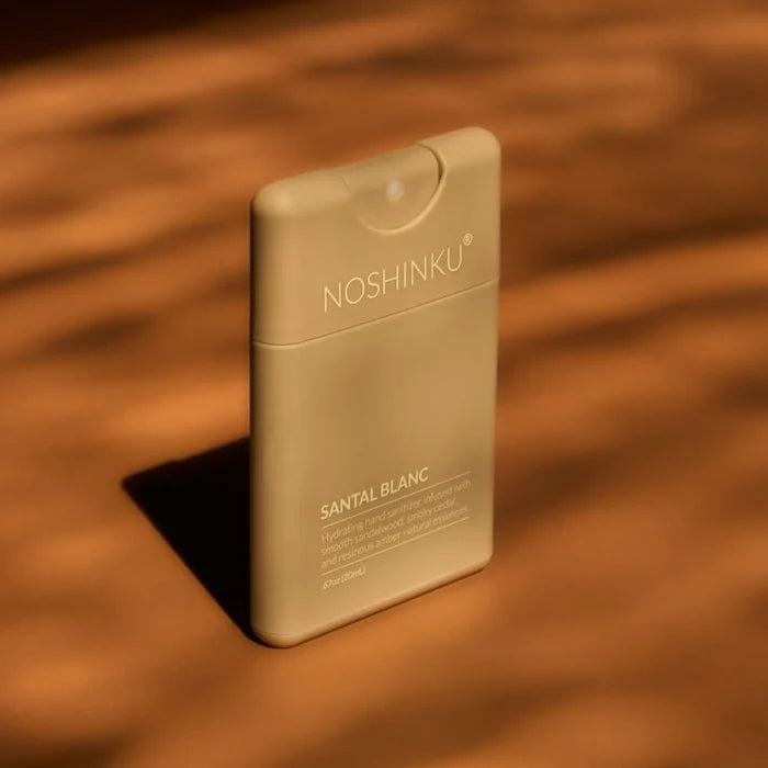 Moisturizing Hand Sanitizer (Santal Blanc)
