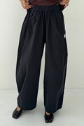 Parachute Pants (Black)