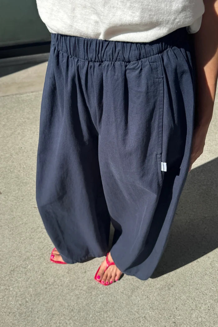 Parachute Pants (Navy)