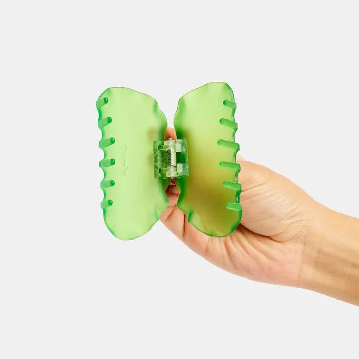 Suki Claw (Green Ruffle)