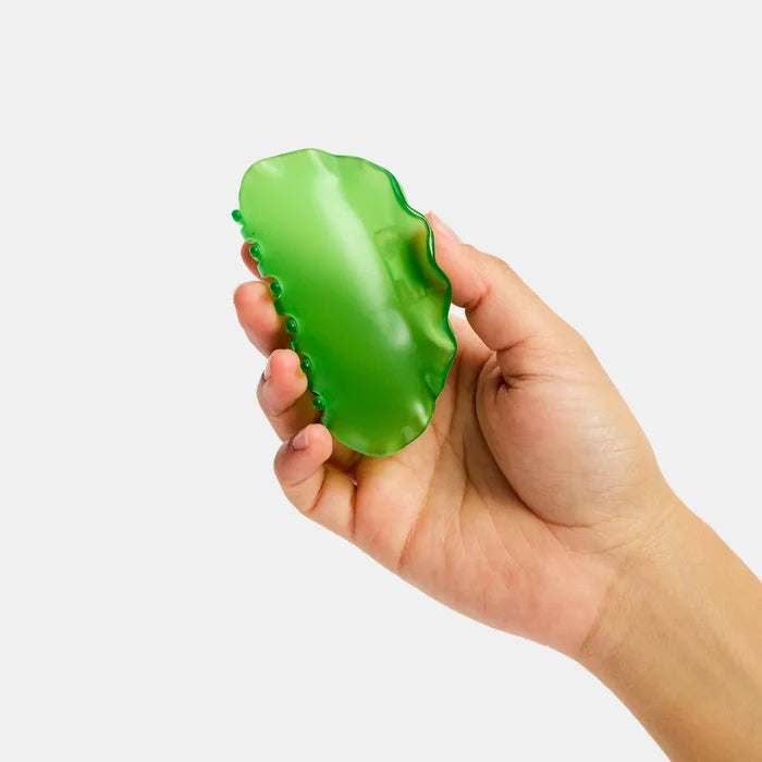 Suki Claw (Green Ruffle)