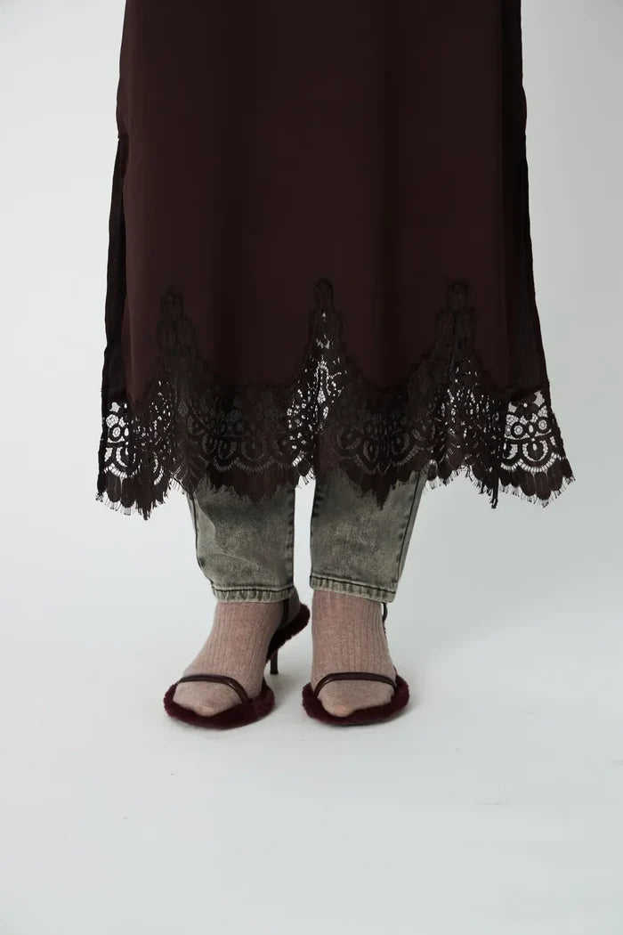 Underlayer Lace Dress (Dark Brown)